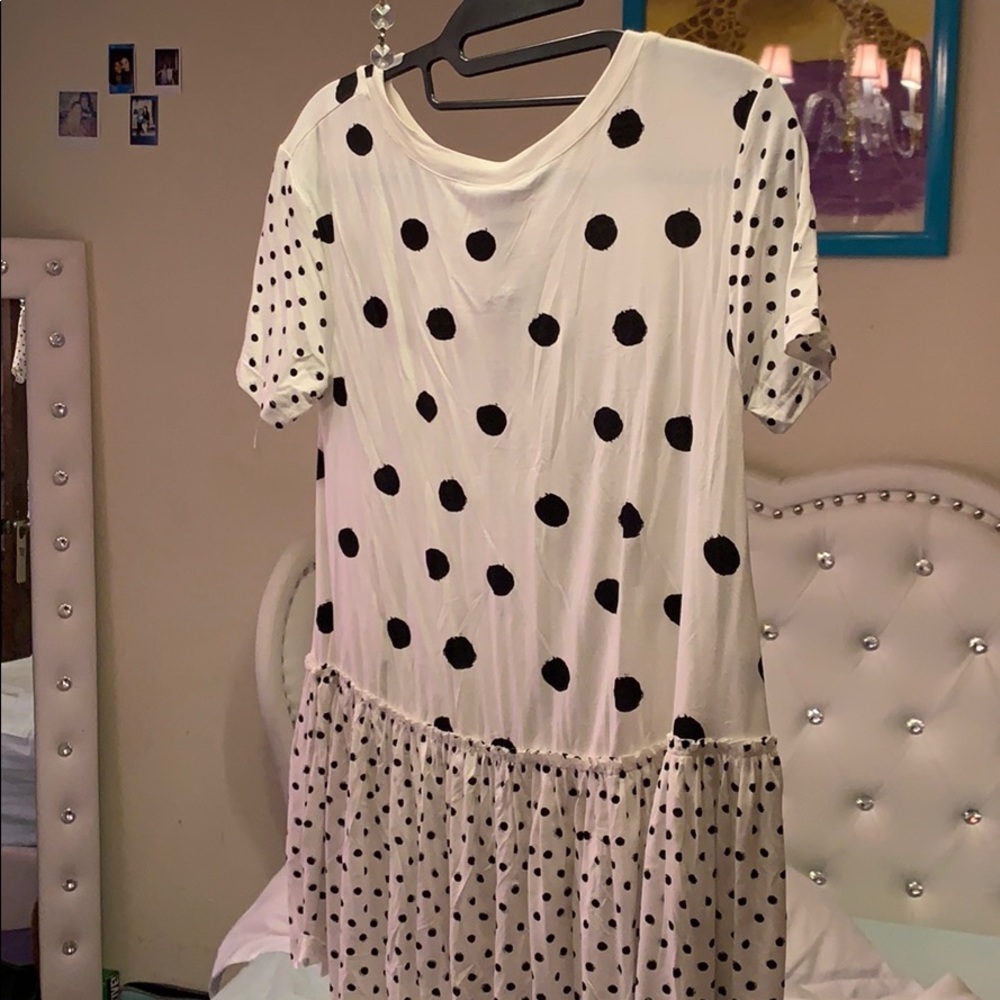 A women’s shirt
